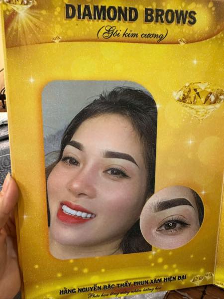 Queen Brows